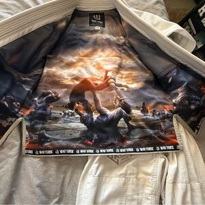 Men’s Light Gray Martial Arts Jacket with Graphic Lining